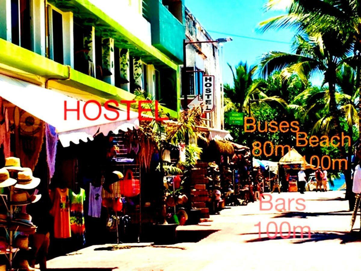 Guacamundo Beach Hostel 5Th. Ave بلايا ديل كارمن المظهر الخارجي الصورة
